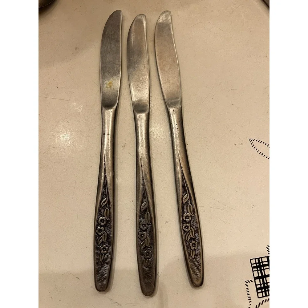 Superior Radiant Rose 3 Dinner Knives Stainless USA Floral Leaves Brushed Metal